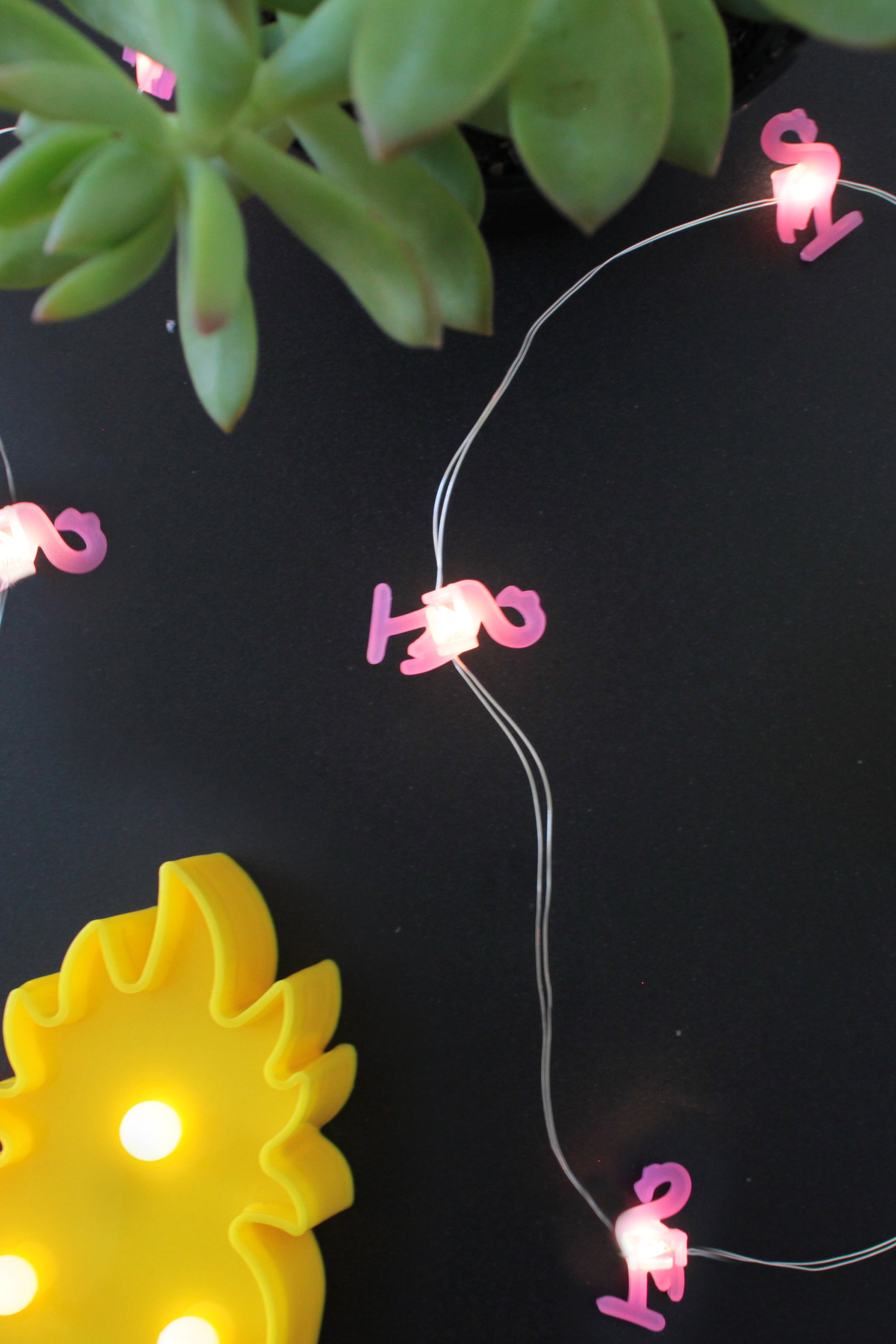 Flamingo String Light 20 LED - Battery Operated