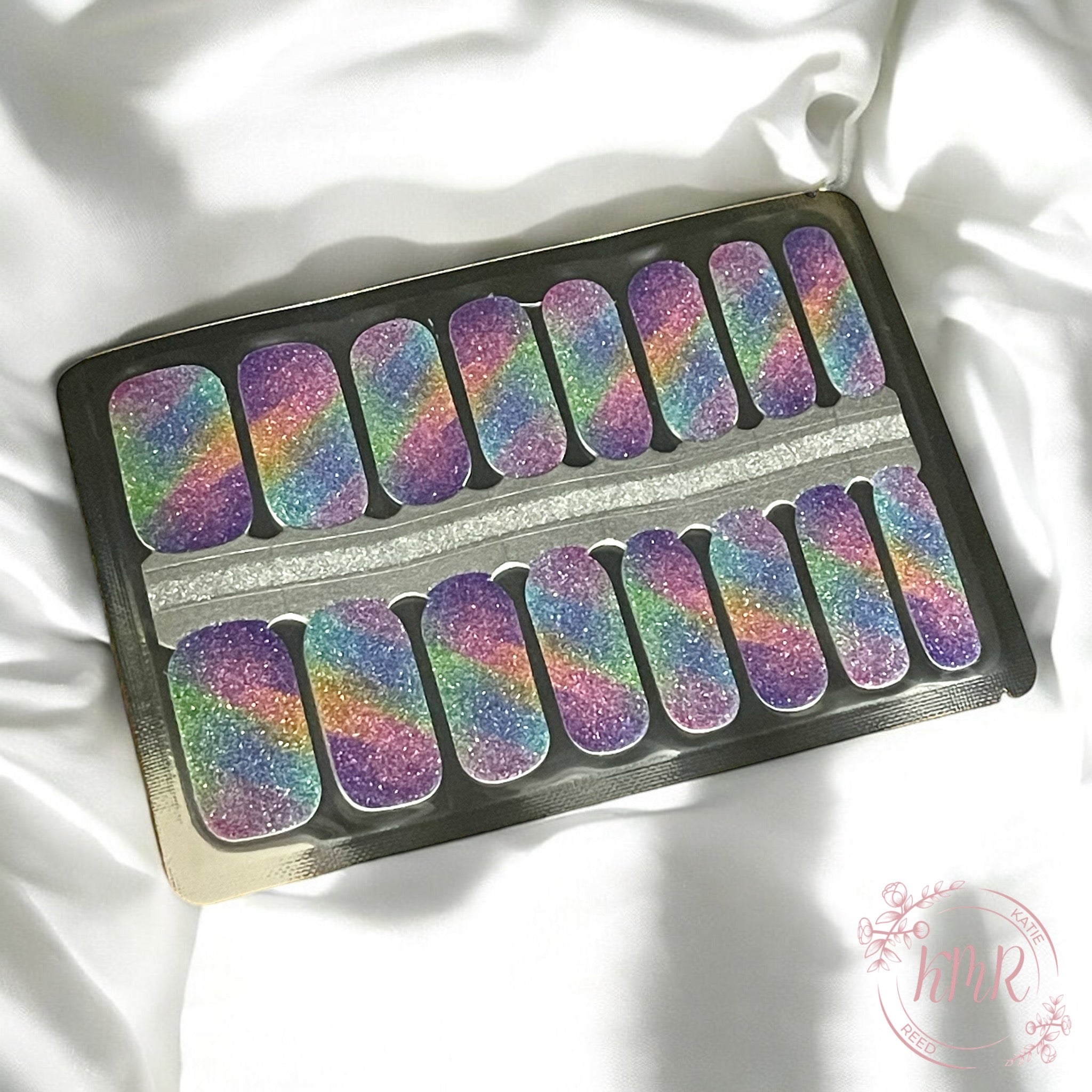 Cosmas Nail Wrap