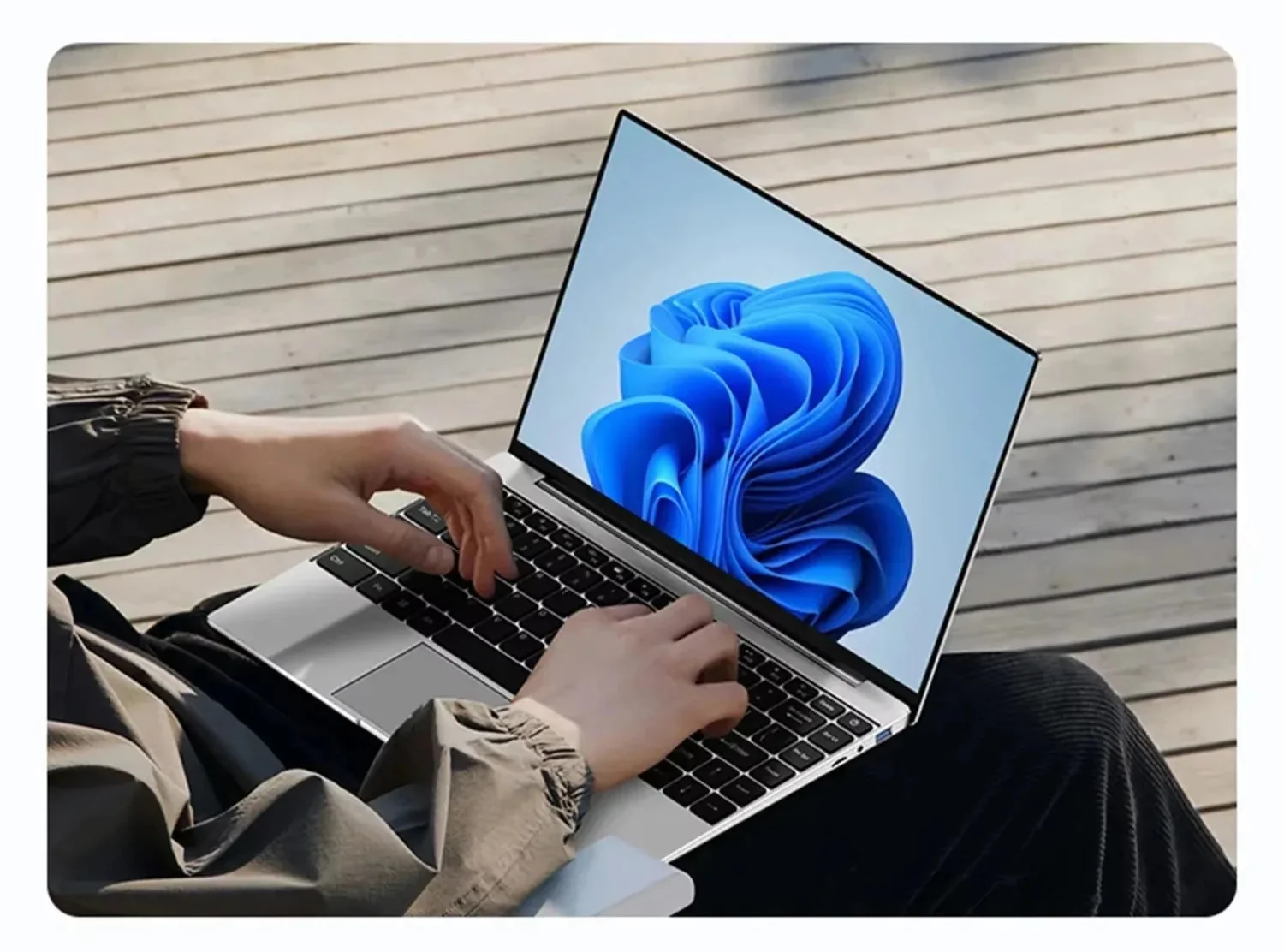 14.1"Ultra Slim Laptop