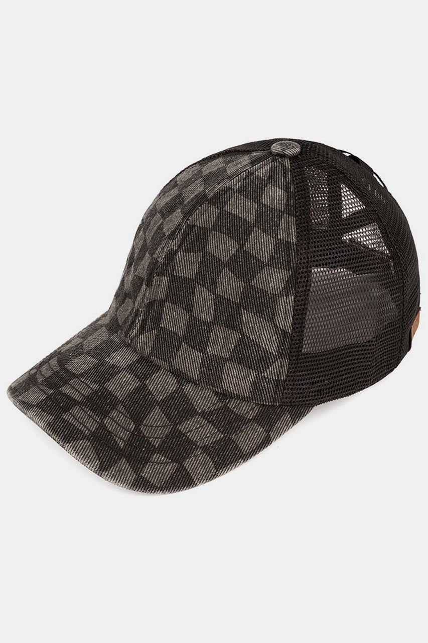 C.C CHECKERED PATTERN CRISS CROSS BASEBALL CAP