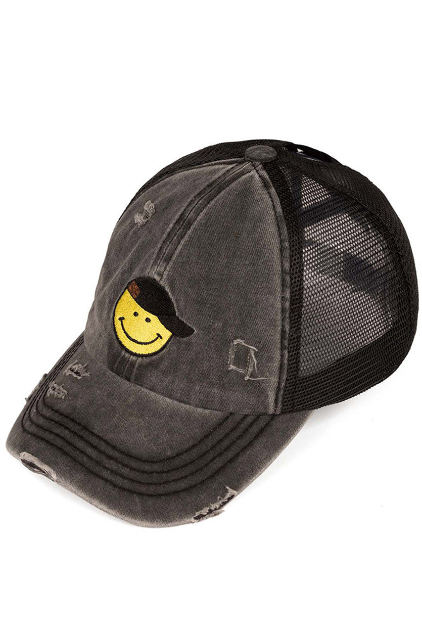 C.C SMILE CRISS-CROSS PONY CAP