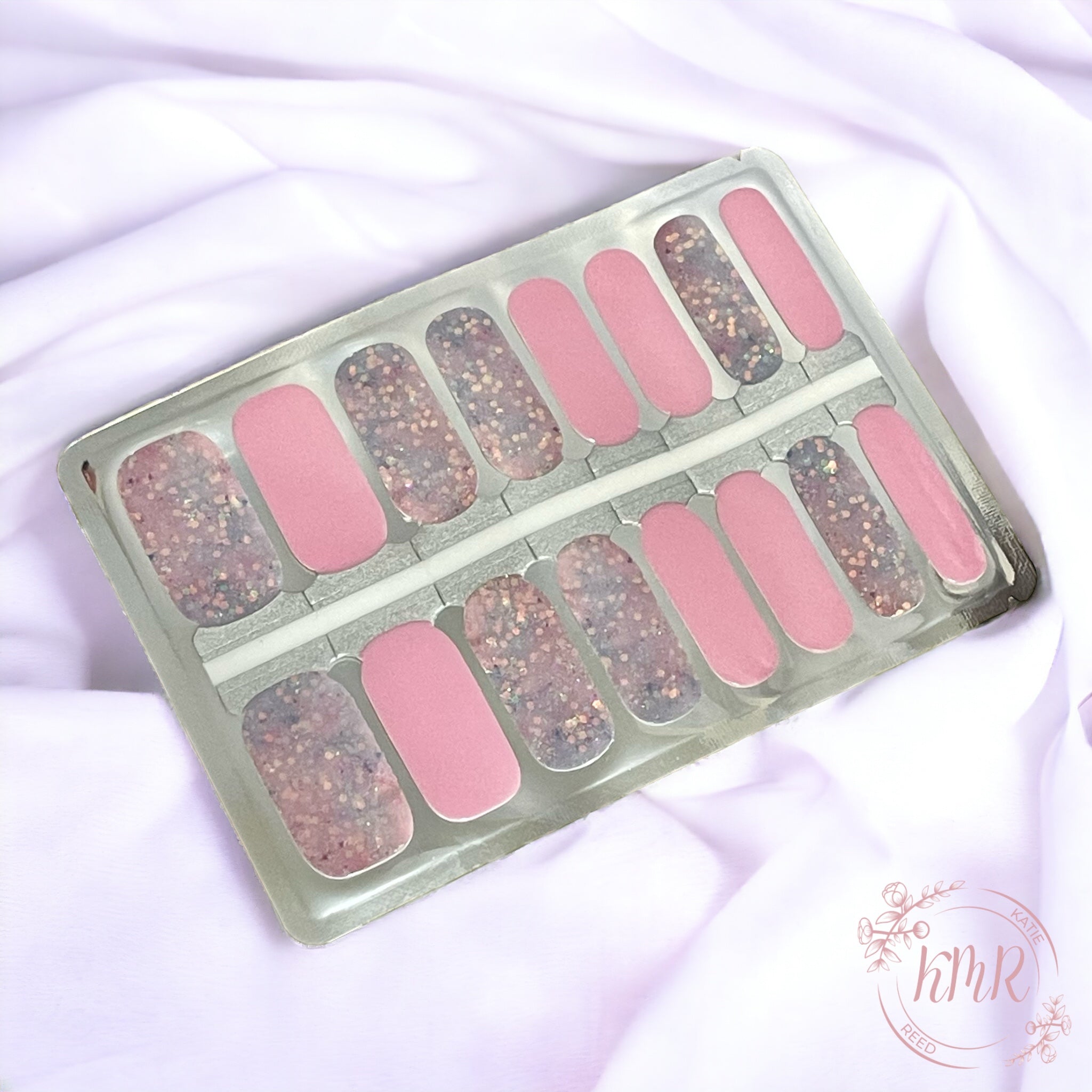 Isla Nail Wrap