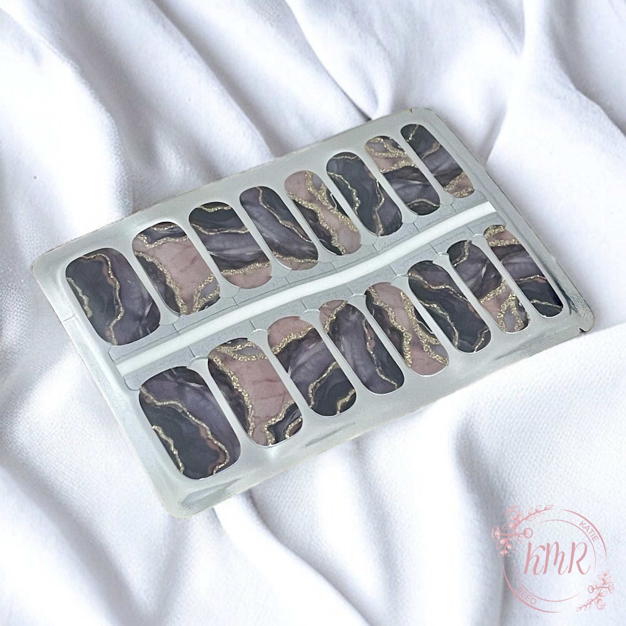 Lily Nail Wrap