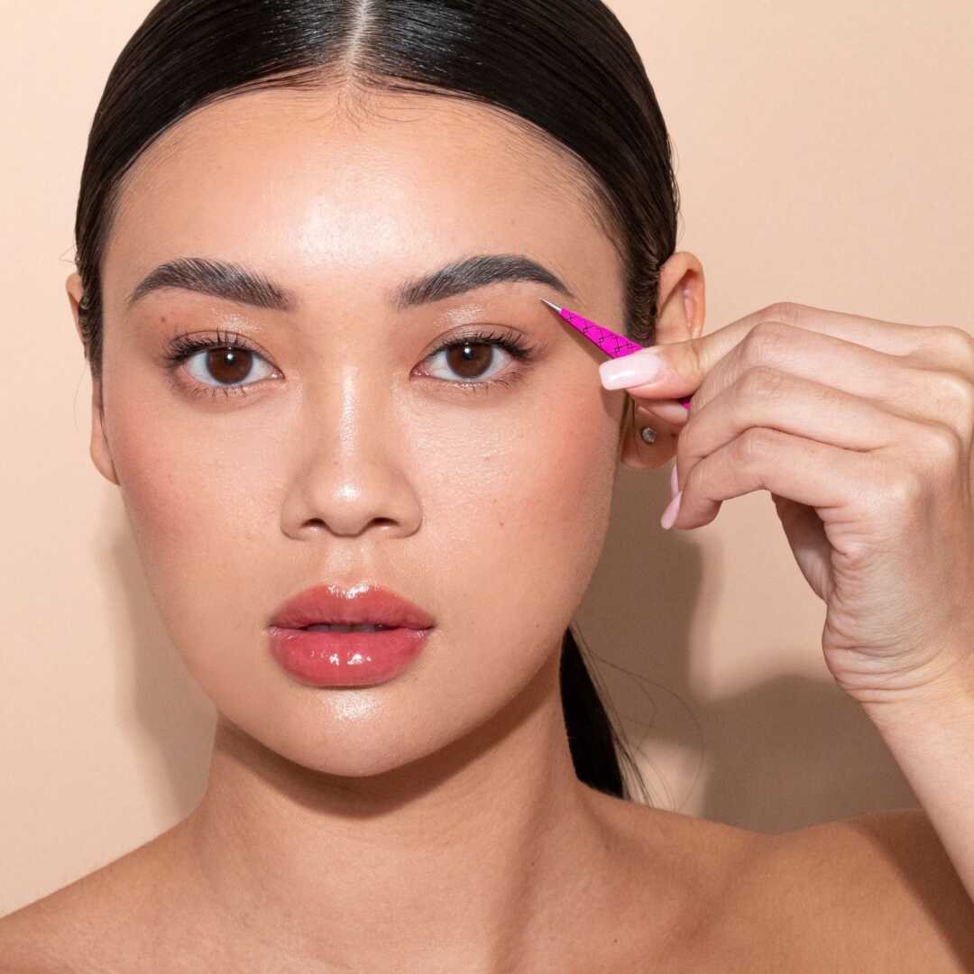JAPONESQUE Slant & Point Tweezers Soft Touch