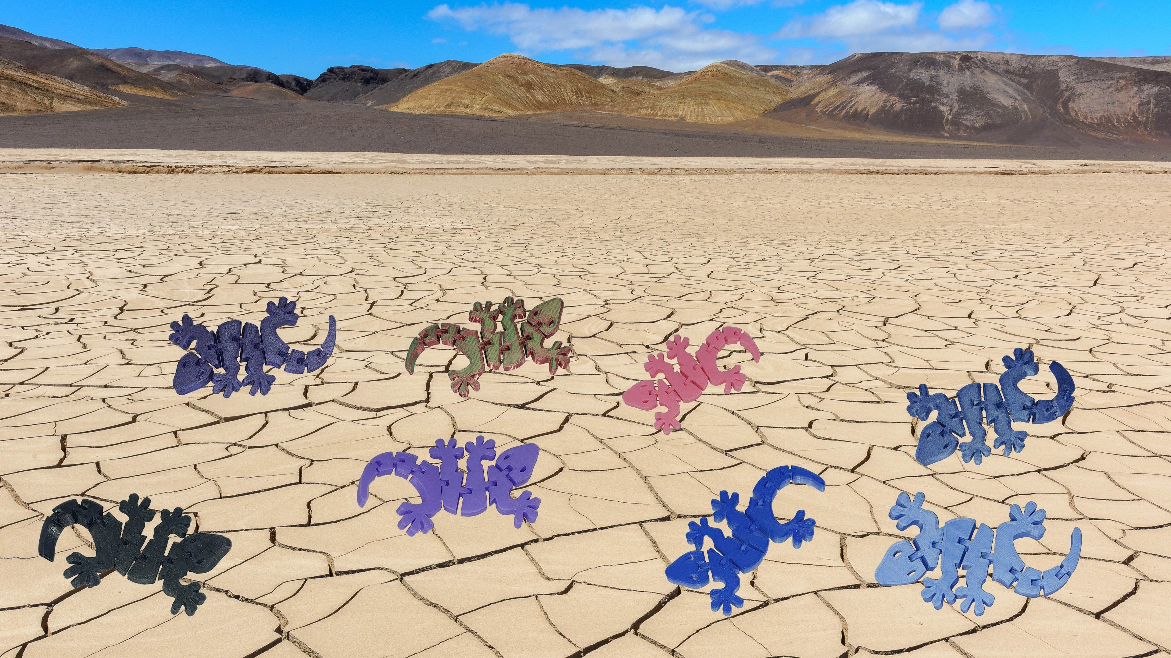 Cute Flexible 3D Printed Gecko, Multiple Color Options Available
