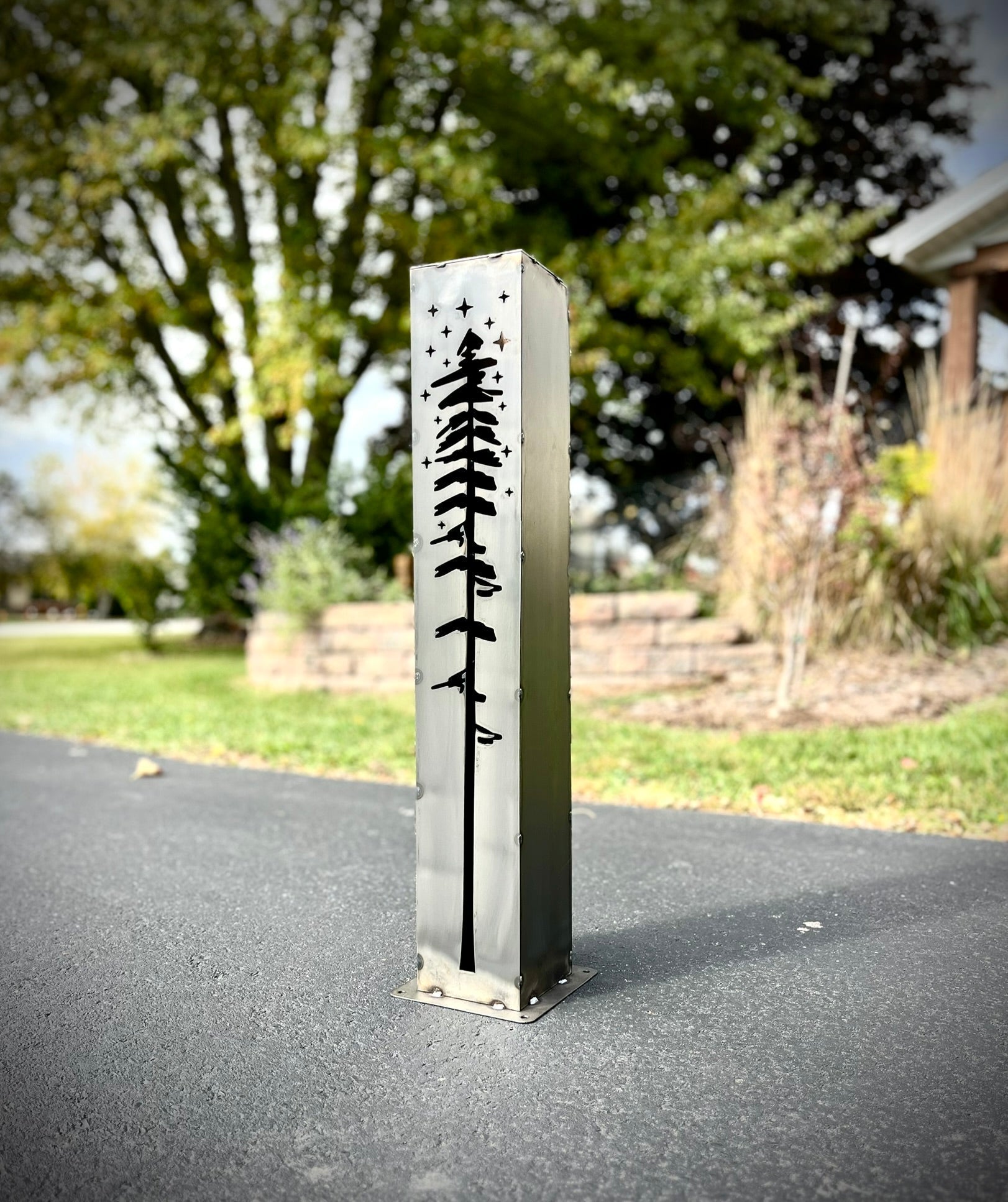 XL Pine Night Sky Solar Luminary Pillar | Steel