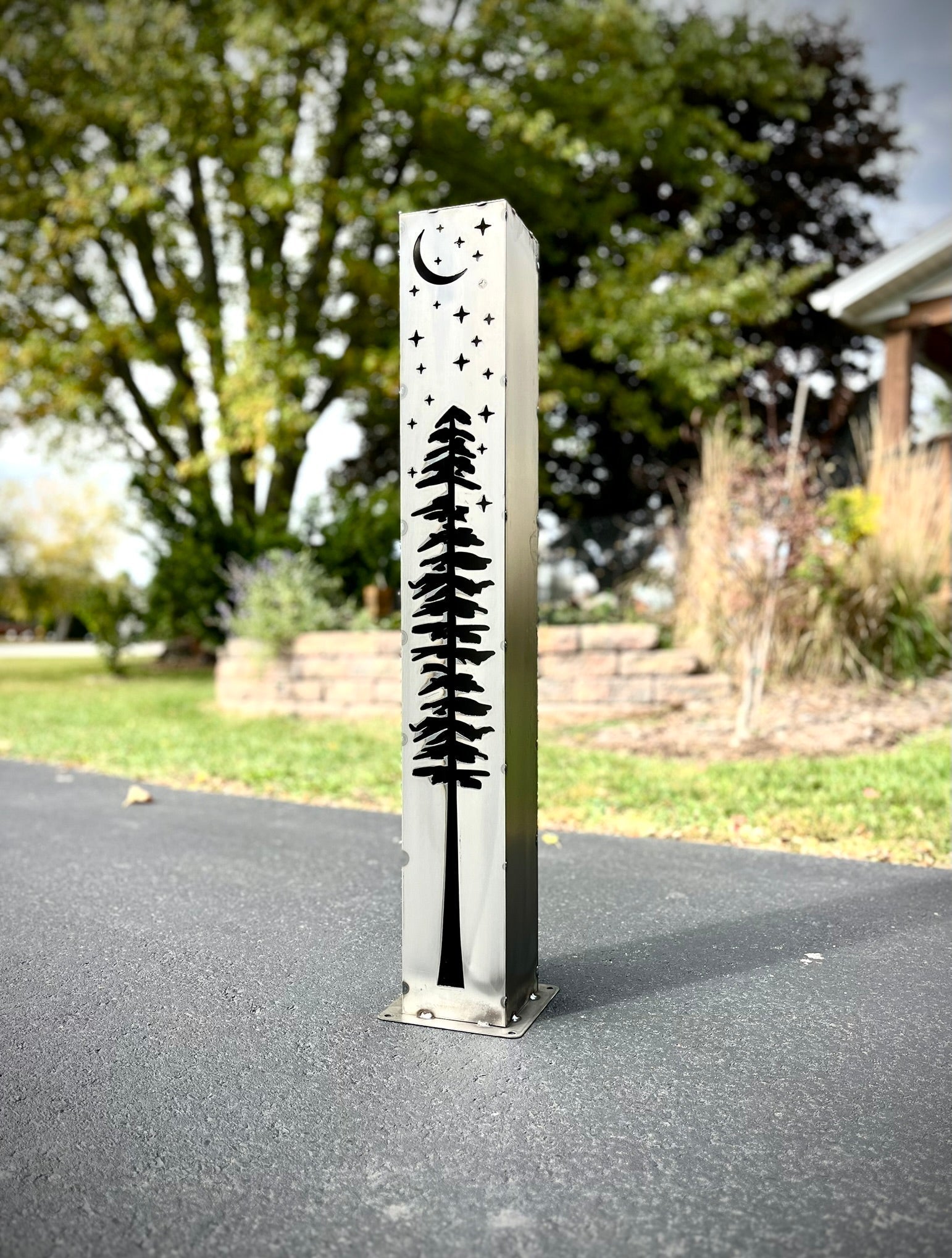 XL Pine Night Sky Solar Luminary Pillar | Steel