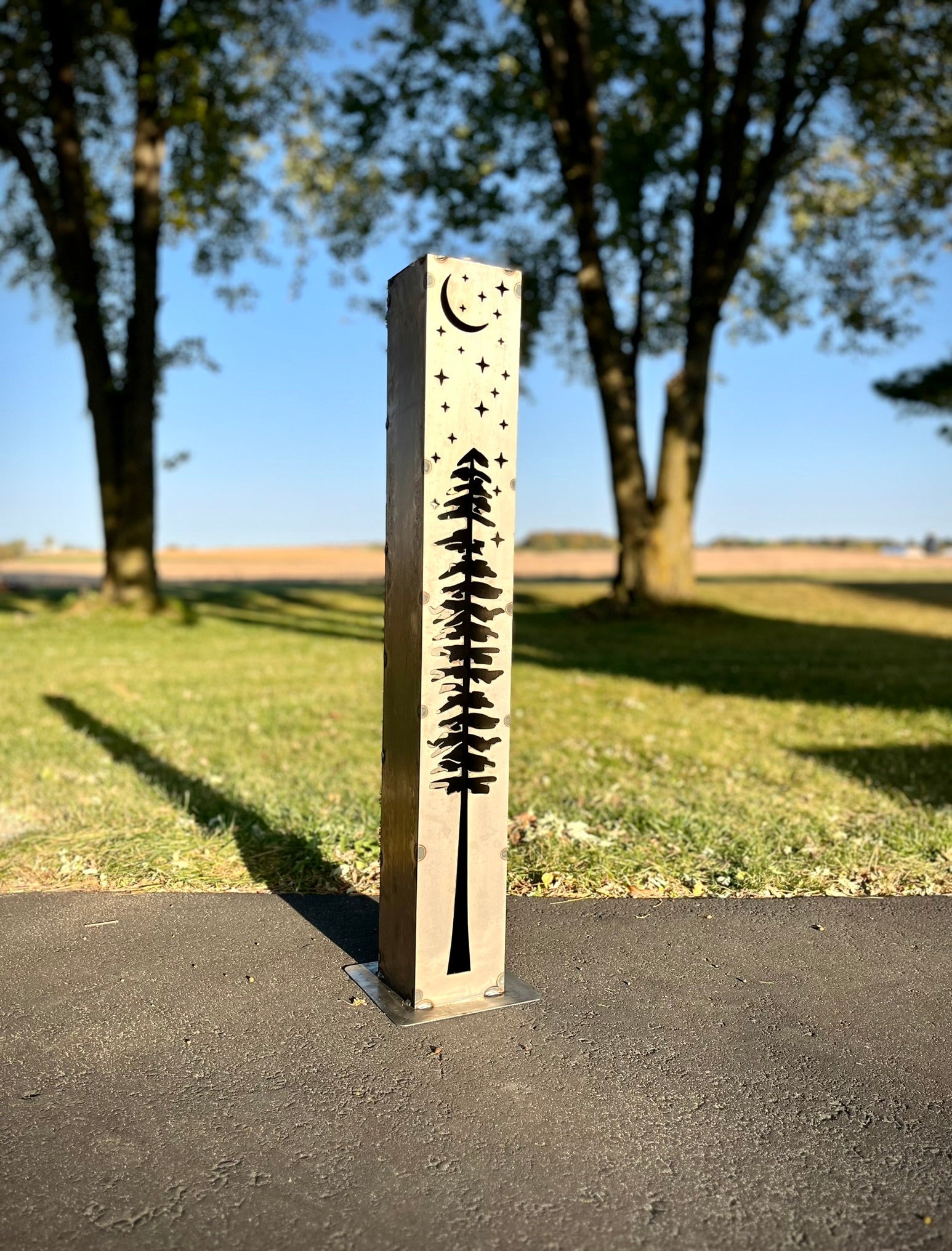 XL Pine Night Sky Solar Luminary Pillar | Steel