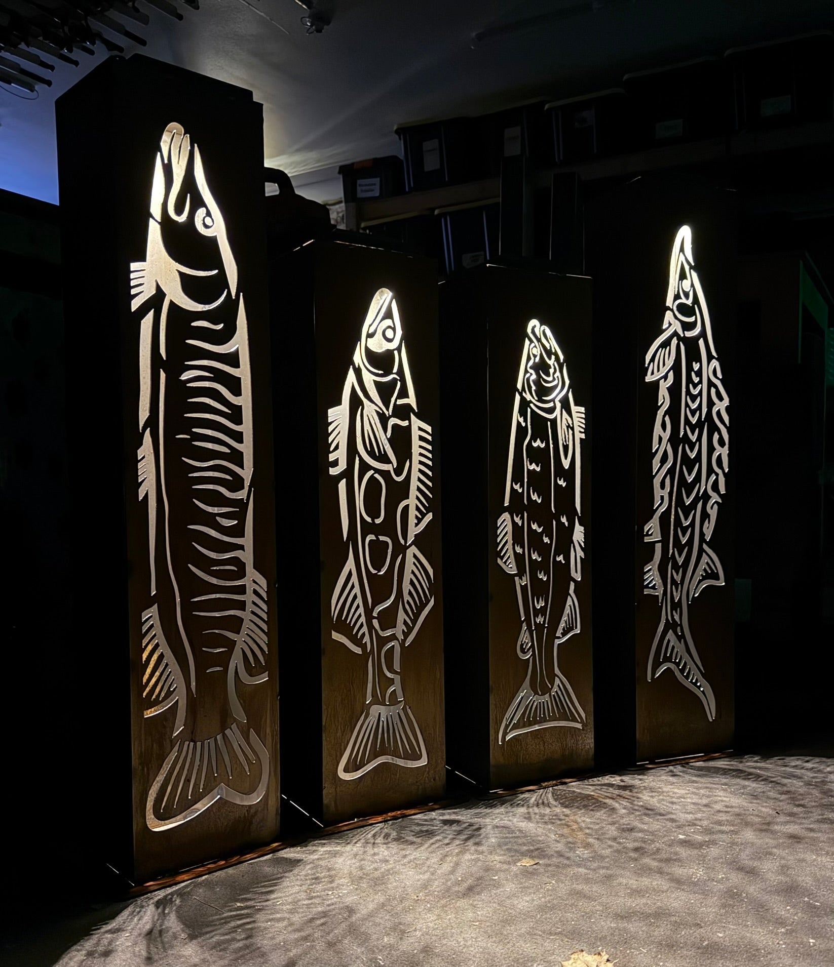 XL Steel Fish Luminary Pillar | 30 & 36 in.