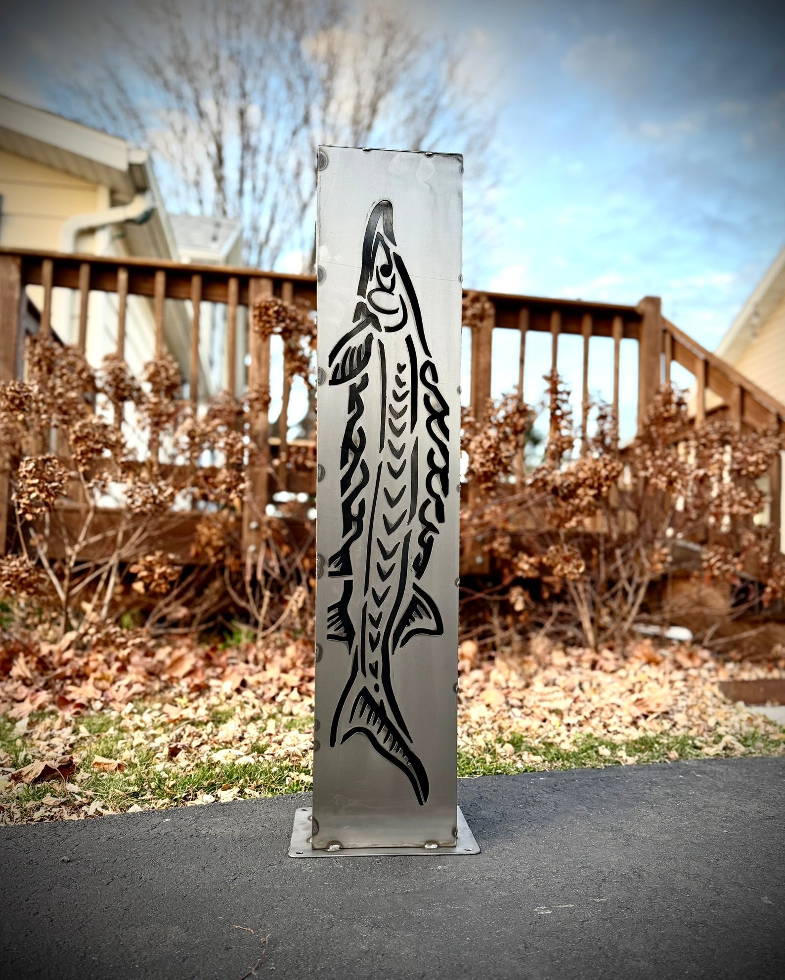 XL Steel Fish Luminary Pillar | 30 & 36 in.